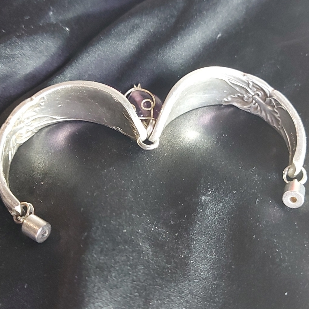 Vintage Artisan Bracelet made from Silver Flatwear - Picture 6 of 16